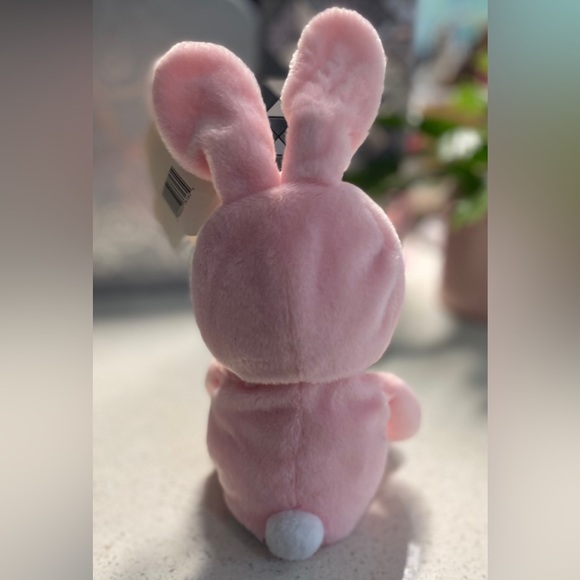 Winnie the Pooh in a bunny suit - Picture 4 of 8